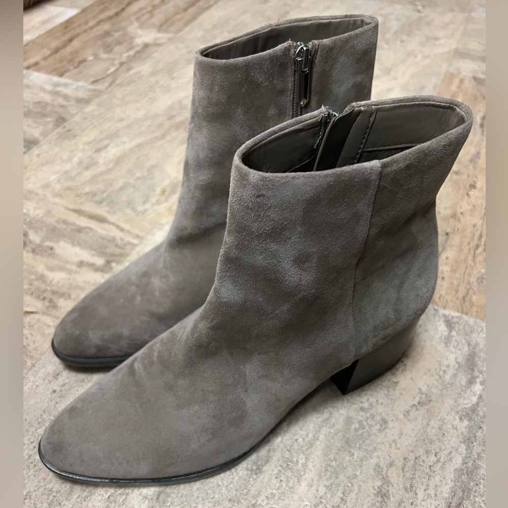Sam Edelman Suede Booties size 9